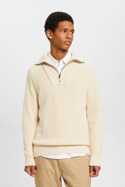 Half-zip knitted jumper