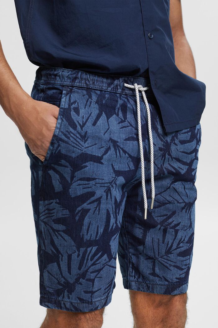 Denim shorts with a tropical print, BLUE MEDIUM WASHED, detail image number 2