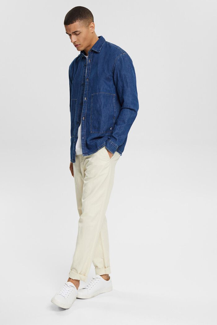 Linen blend: denim shirt with pockets
