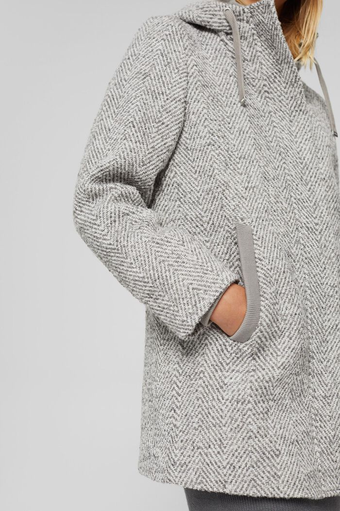 With recycled wool: herringbone coat, LIGHT GREY, detail image number 2