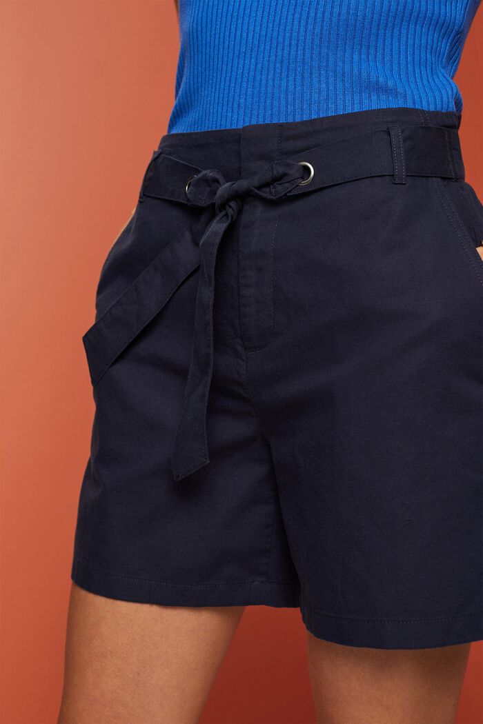 Shorts with a tie belt, cotton-linen blend, NAVY, detail image number 2