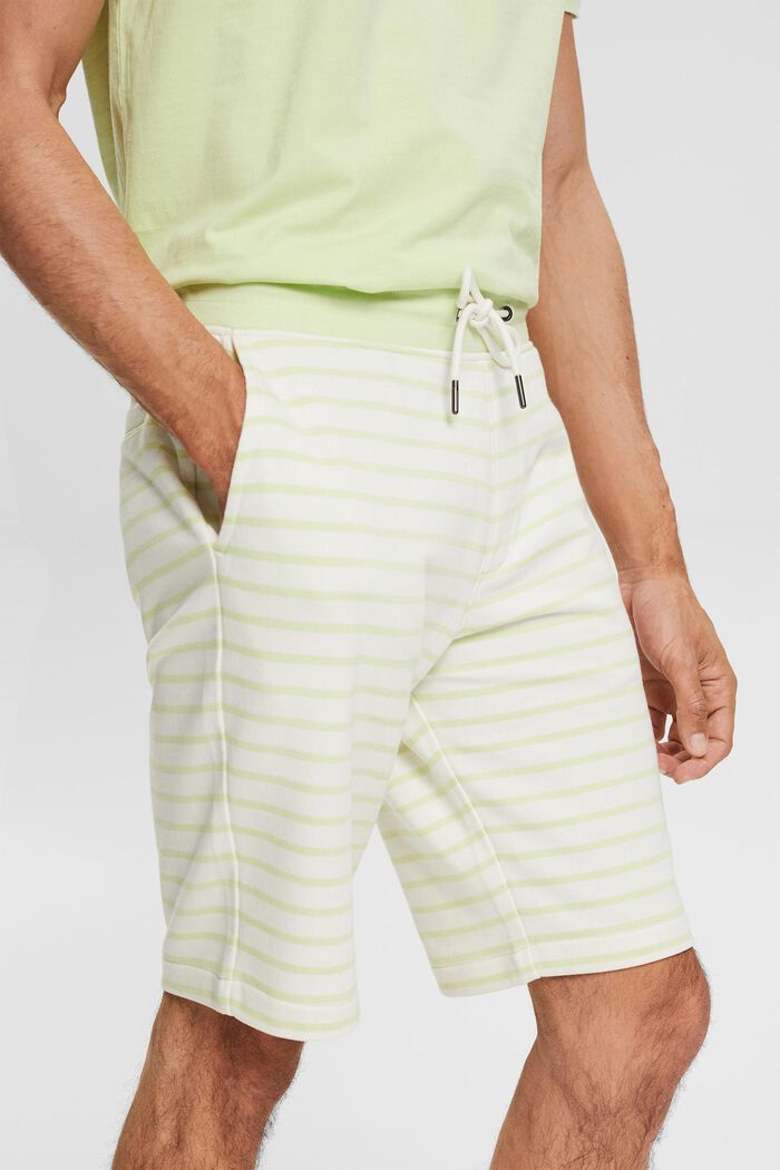 Made of recycled material: sweat shorts with stripes, LIGHT GREEN, detail image number 3