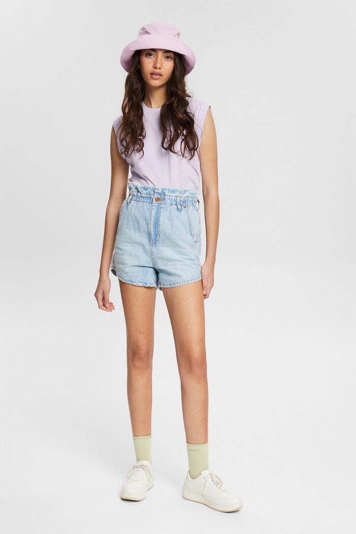 Containing hemp: denim shorts with a paperbag waistband, BLUE LIGHT WASHED, detail image number 1