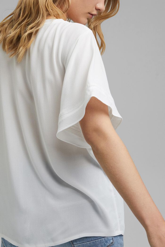 Short sleeve blouse made of LENZING™ ECOVERO™, OFF WHITE, detail image number 2