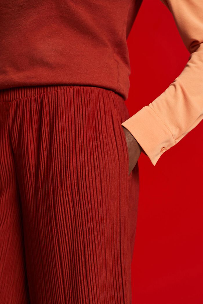 Soft jersey trousers with plissé pleats, TERRACOTTA, detail image number 2