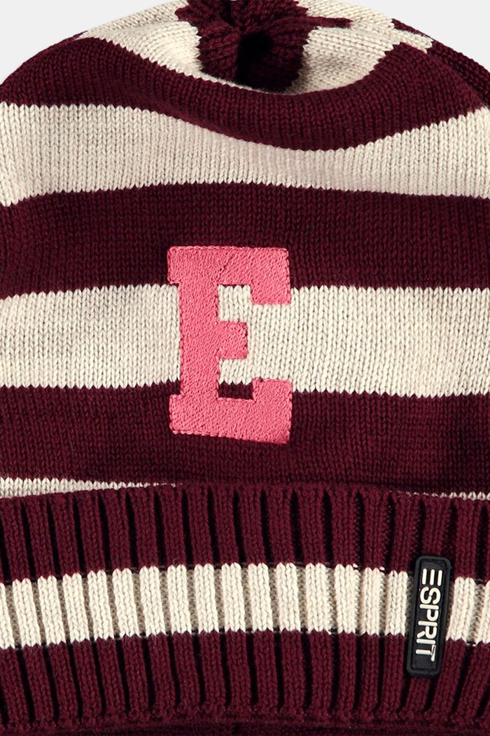 Striped knit beanie hat with embroidered letter, BORDEAUX RED, detail image number 2