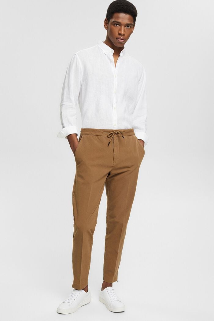 Relaxed chinos made of organic cotton