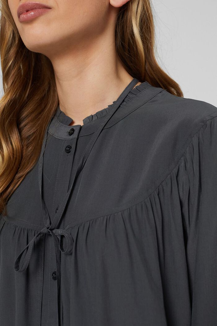 Blouse with frills, LENZING™ ECOVERO™, ANTHRACITE, detail image number 2