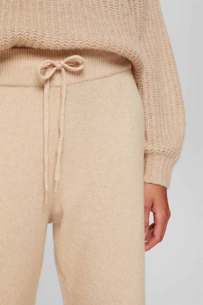 Wool blend: knitted trousers with a wide leg, BEIGE, detail image number 2