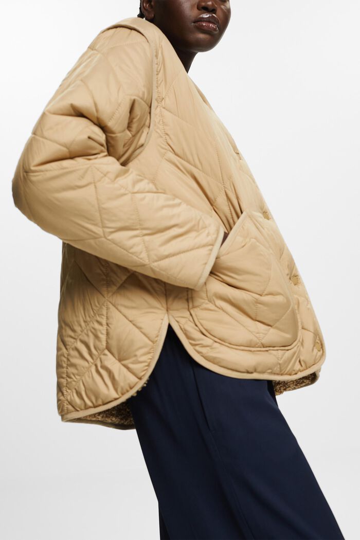 Recycled: quilted jacket with teddy lining, KHAKI BEIGE, detail image number 4