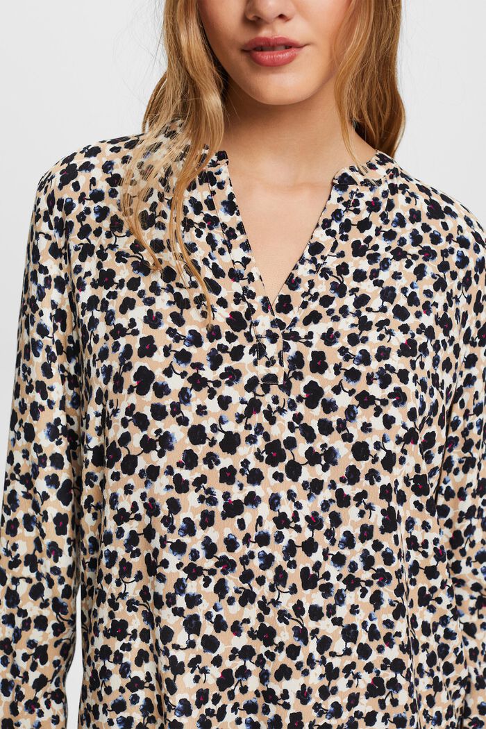 Patterned blouse, LENZING™ ECOVERO™, SAND, detail image number 2