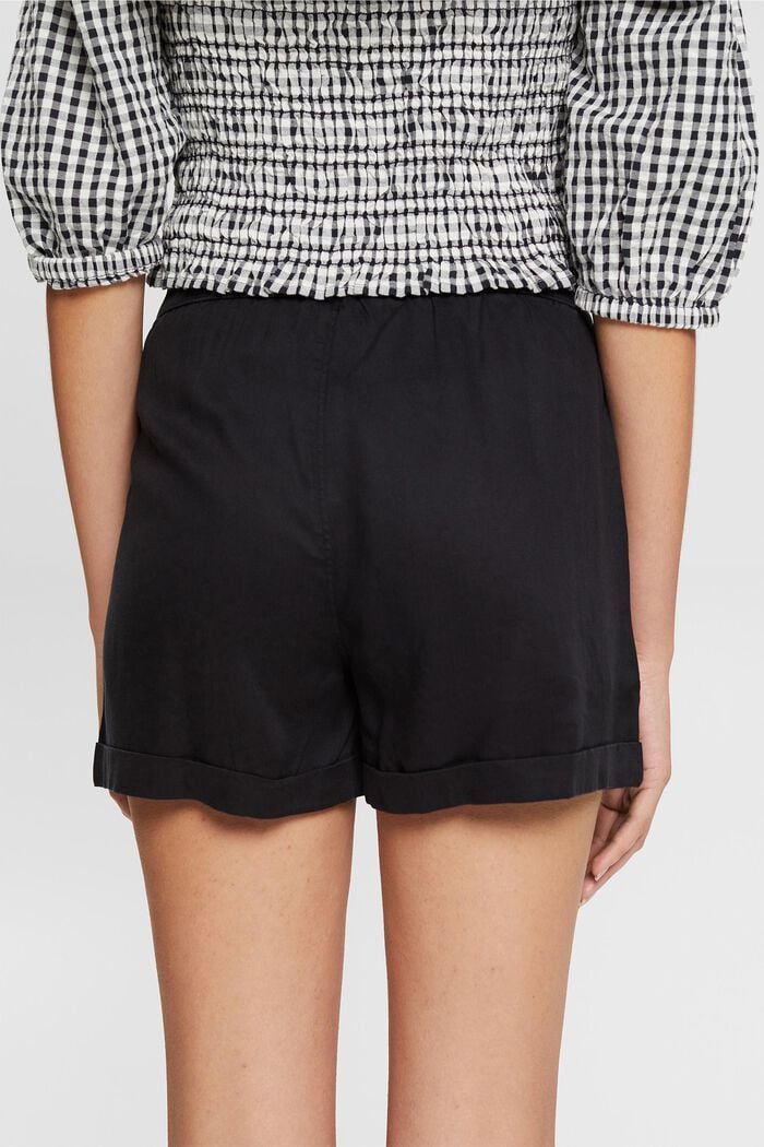 Made of TENCEL™: shorts with a drawstring waistband, BLACK, detail image number 8