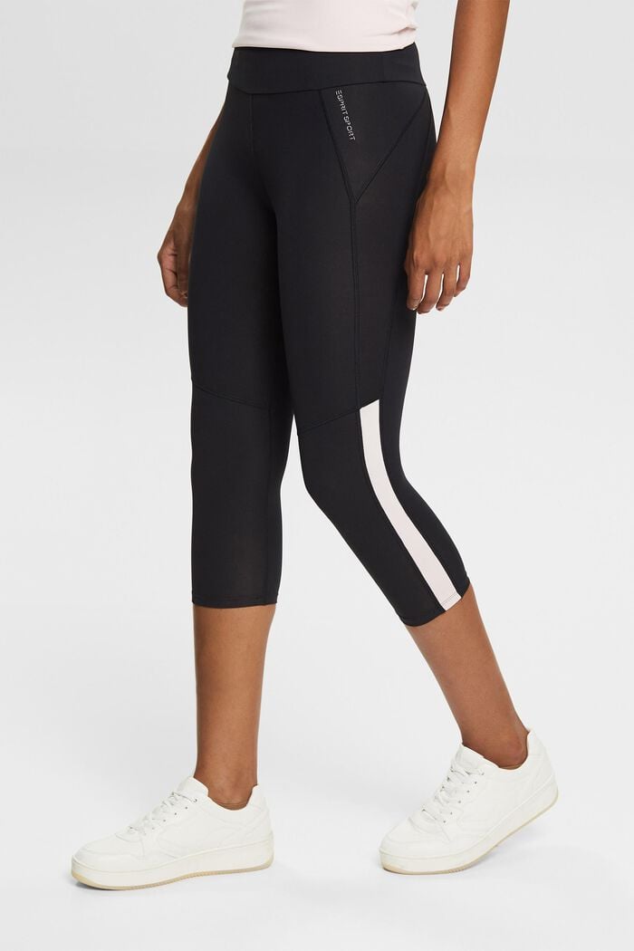 Recycled: capri leggings with an E-DRY finish, BLACK, detail image number 0