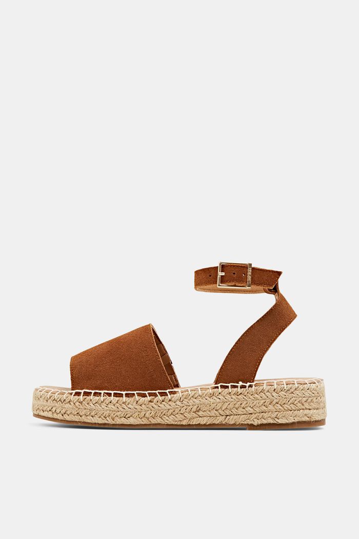 Leather sandals with a platform sole