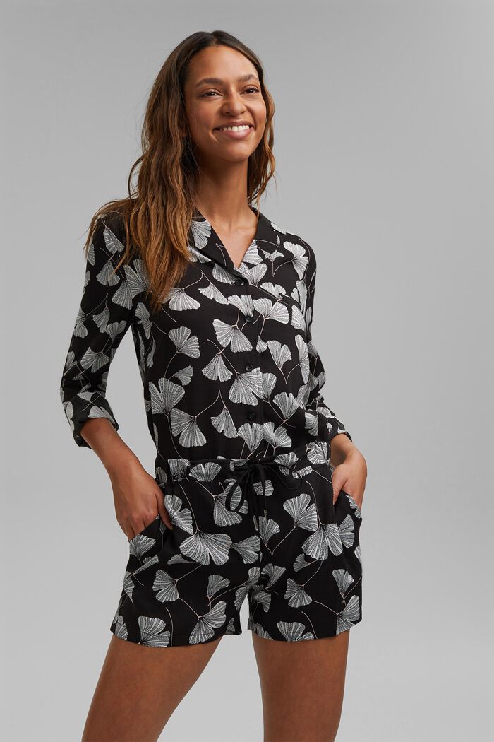 Pyjama shorts with a gingko print, LENZING™ ECOVERO™, BLACK, detail image number 0