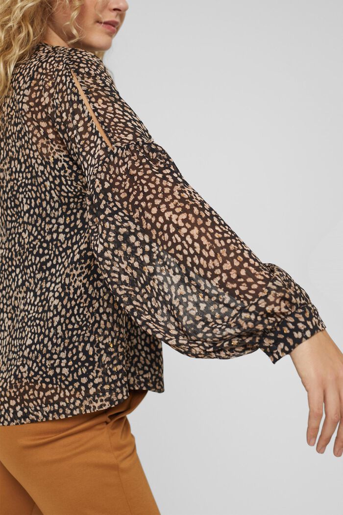 Made of recycled material: leopard blouse with shoulder slits, BLACK, detail image number 2