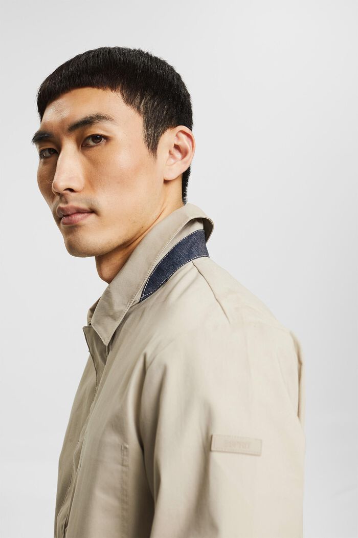 Made of recycled material: thin jacket with a turn-down collar, LIGHT BEIGE, detail image number 5
