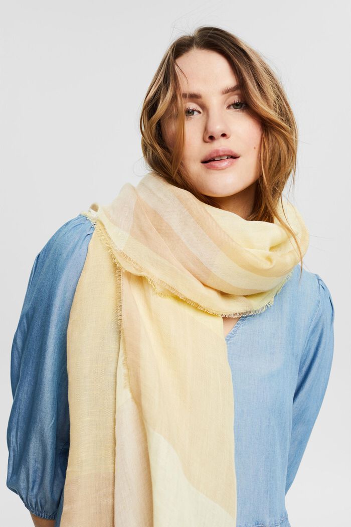 Made of blended linen: checked scarf, PASTEL YELLOW, detail image number 3