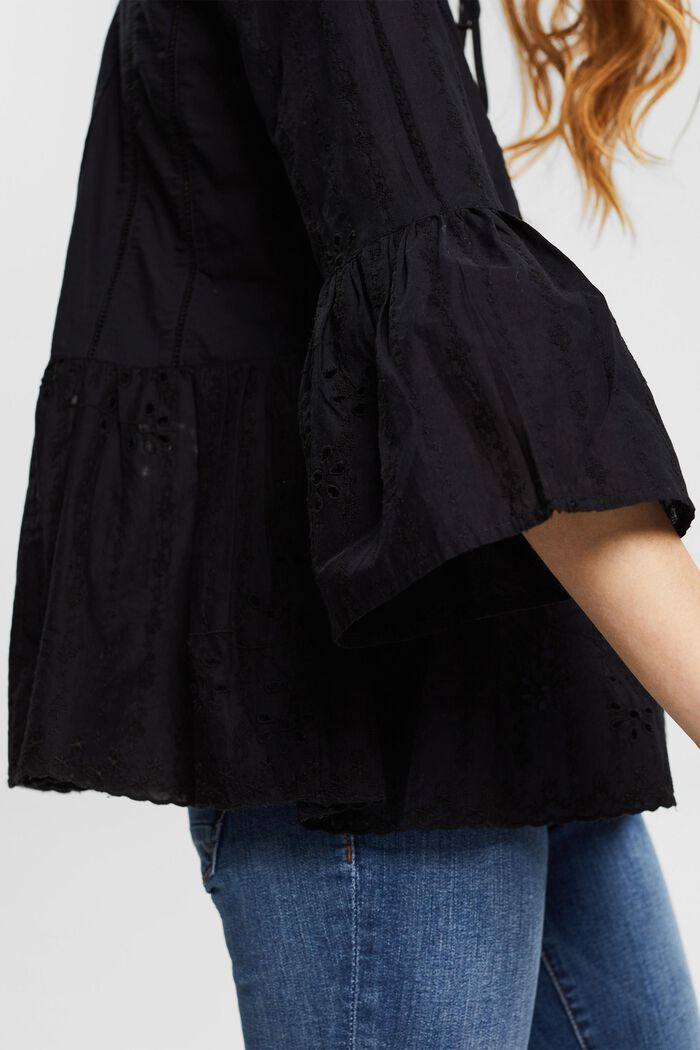 Blouse with broderie anglaise, BLACK, detail image number 2