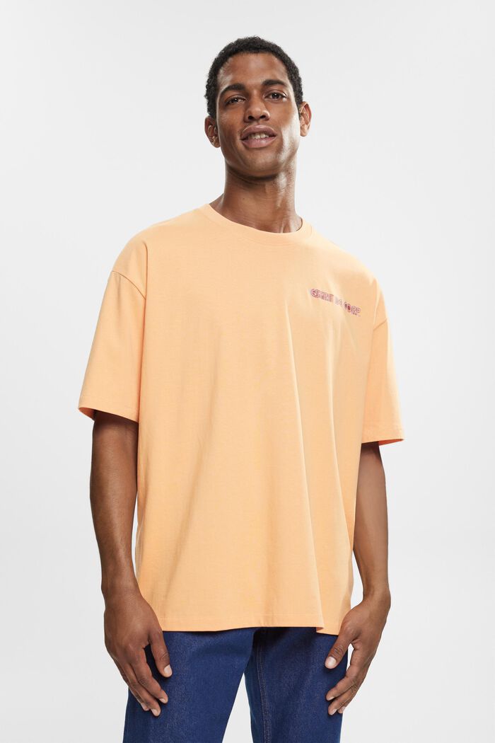 Oversized T-shirt with a logo print