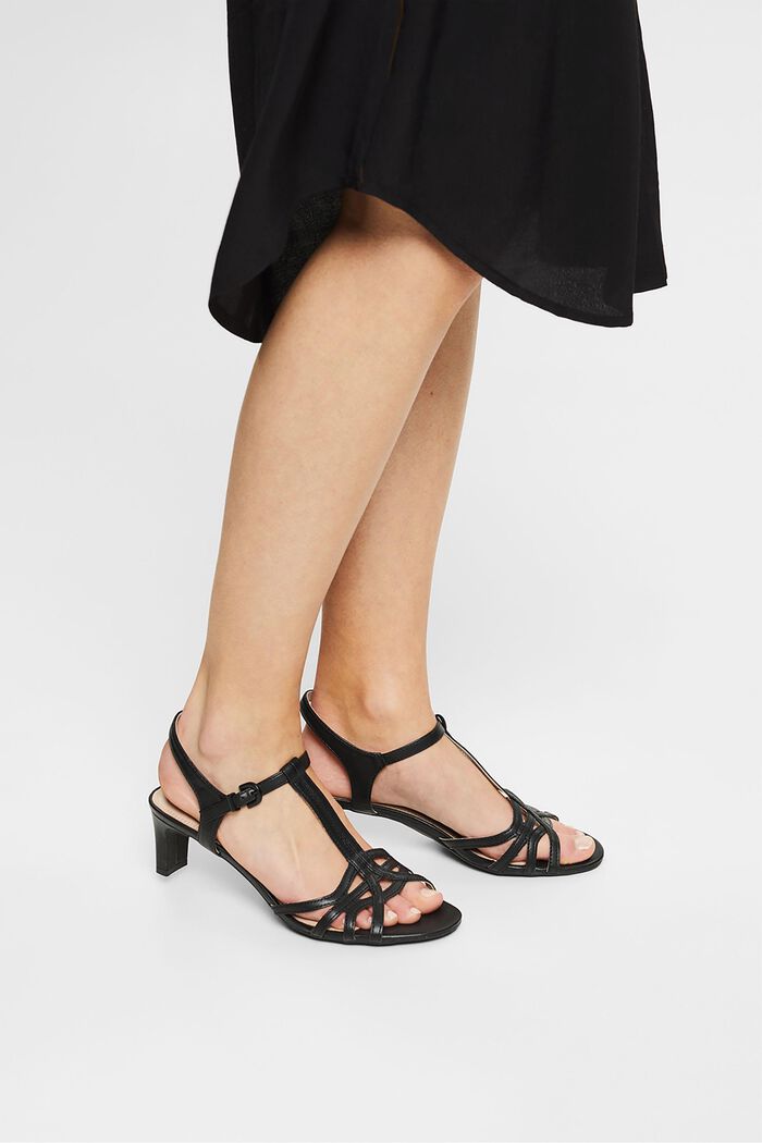 Heeled strappy sandals