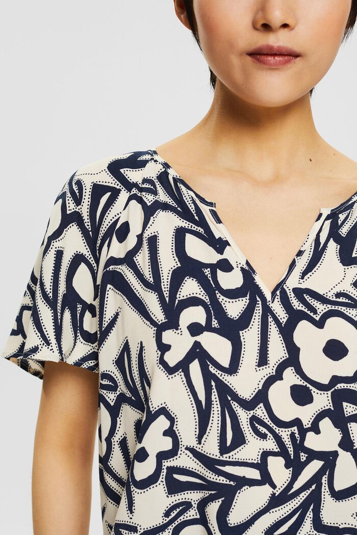 Patterned blouse with a cup-shaped neckline, OFF WHITE, detail image number 2