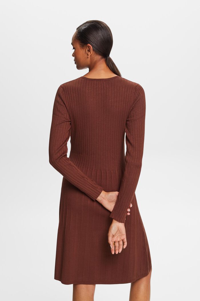 Pleated Rib-Knit Dress, BROWN, detail image number 4