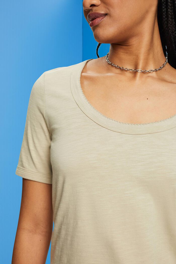 Cotton T-shirt with scoop neckline, DUSTY GREEN, detail image number 2