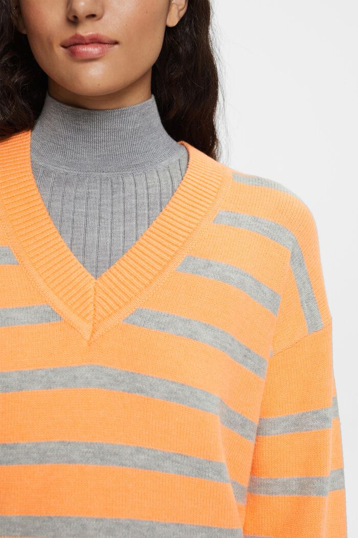 Long-Sleeve V-Neck Sweater, PEACH, detail image number 1