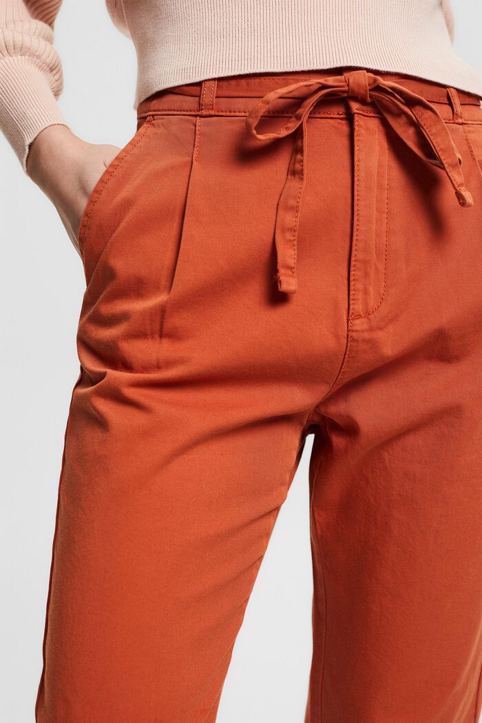 Chinos with a tie-around belt made of pima cotton, TOFFEE, detail image number 0