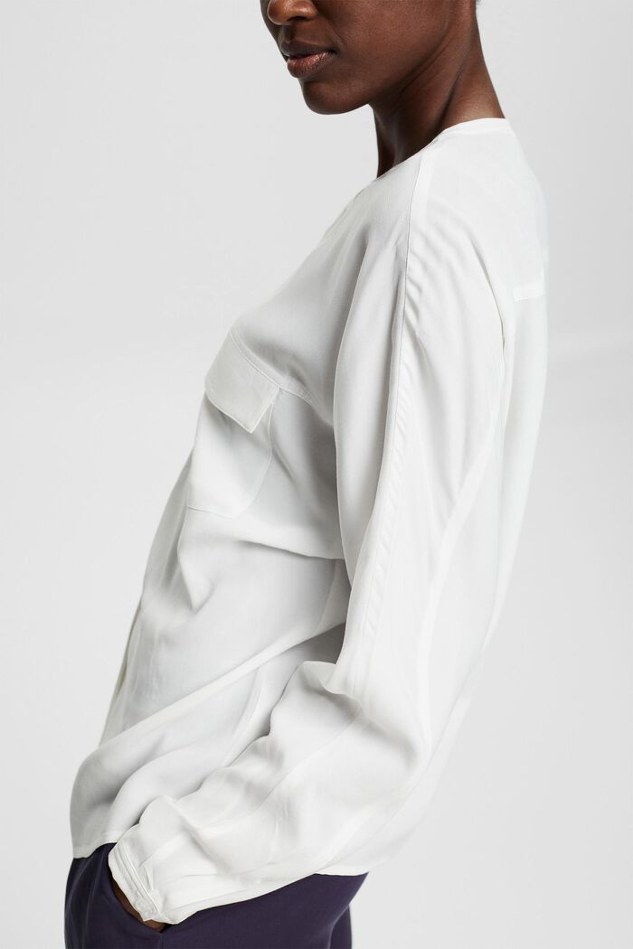 Blouse with a patch flap pocket, OFF WHITE, detail image number 2