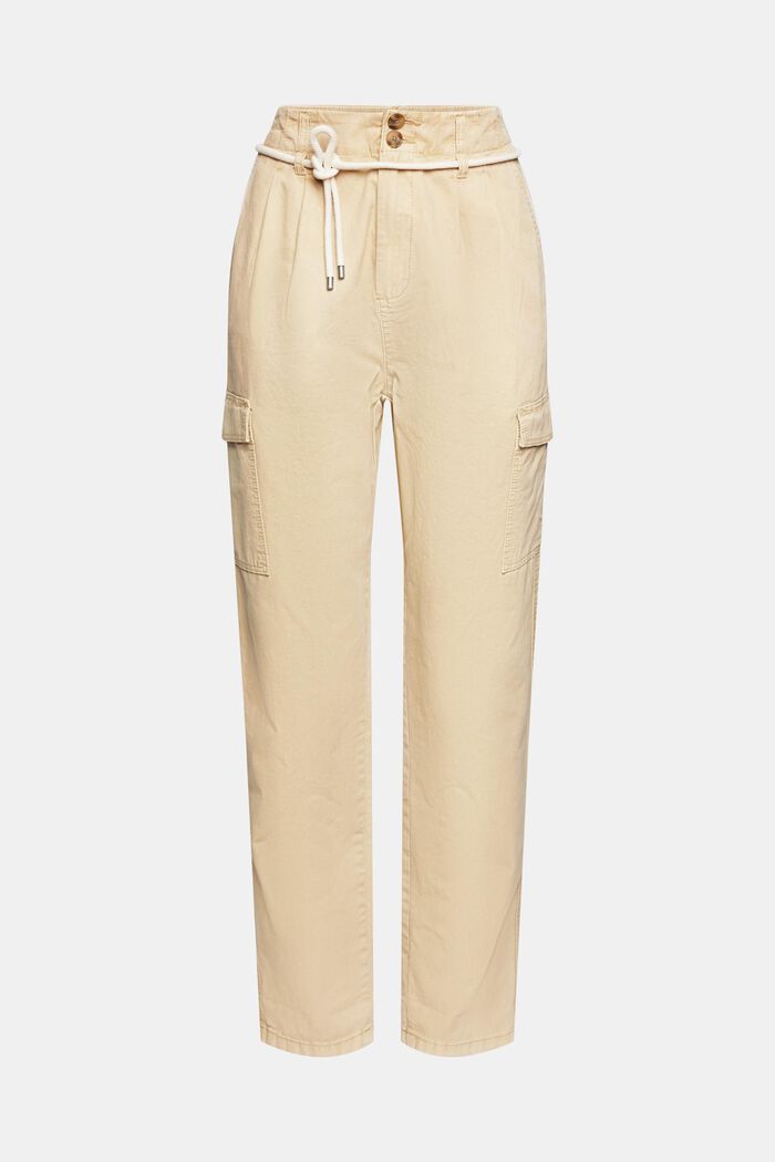 Cargo trousers with a cord