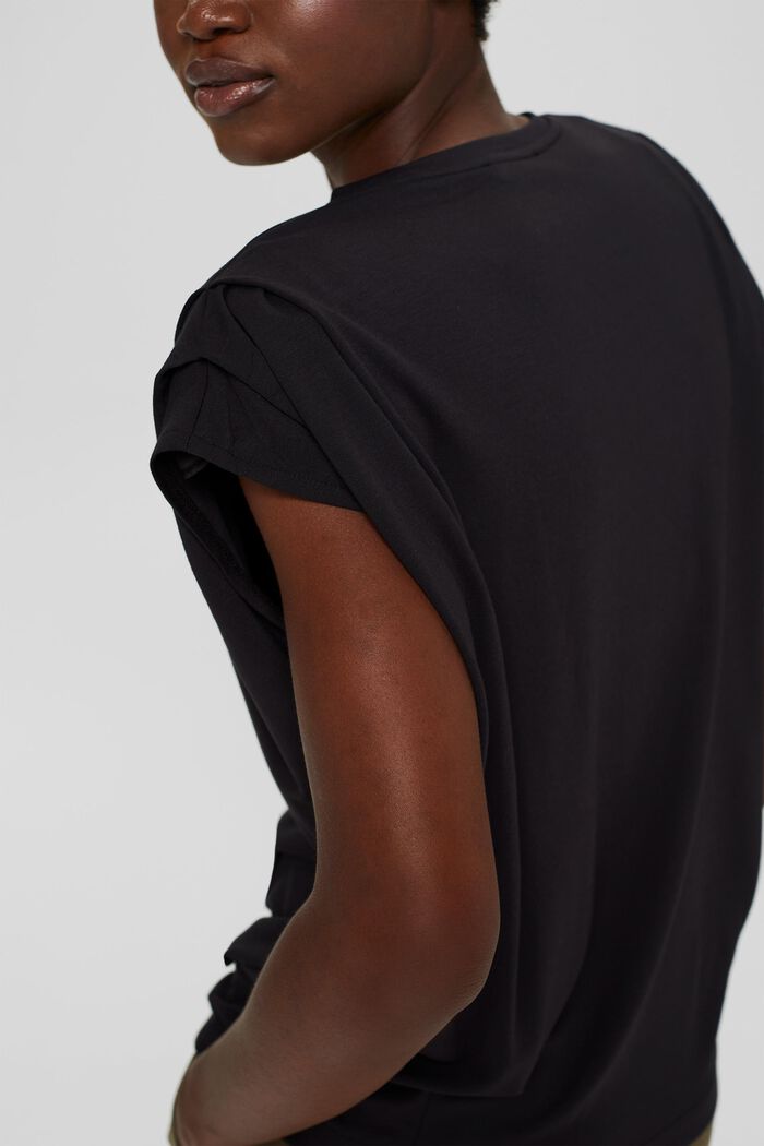 T-shirt with shoulder pads, LENZING™ ECOVERO™, BLACK, detail image number 2