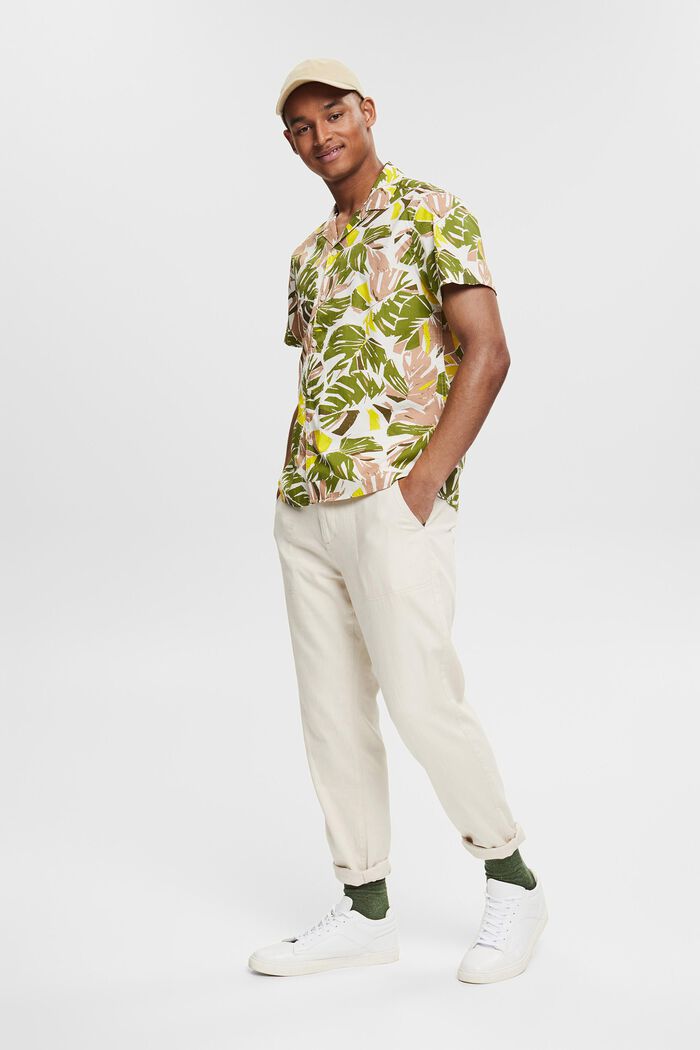 Shirt with tropical leaf print, LIGHT BEIGE, detail image number 1
