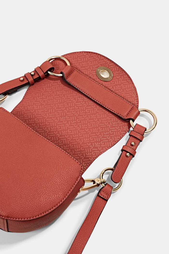 Vegan: Faux leather shoulder bag, CORAL RED, detail image number 4