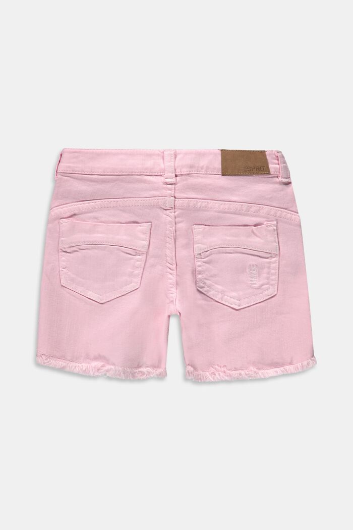 Made of recycled material: shorts with an adjustable waistband