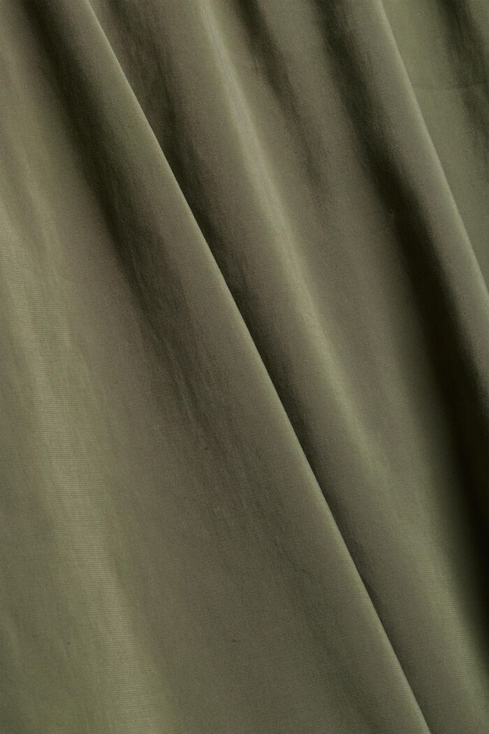 Shiny Henley blouse with LENZING™ ECOVERO™, DARK KHAKI, detail image number 4