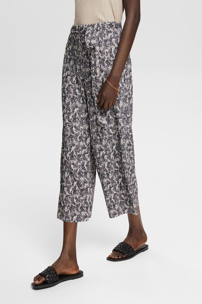 Patterned trousers with a crinkle finish, OFF WHITE, detail image number 0