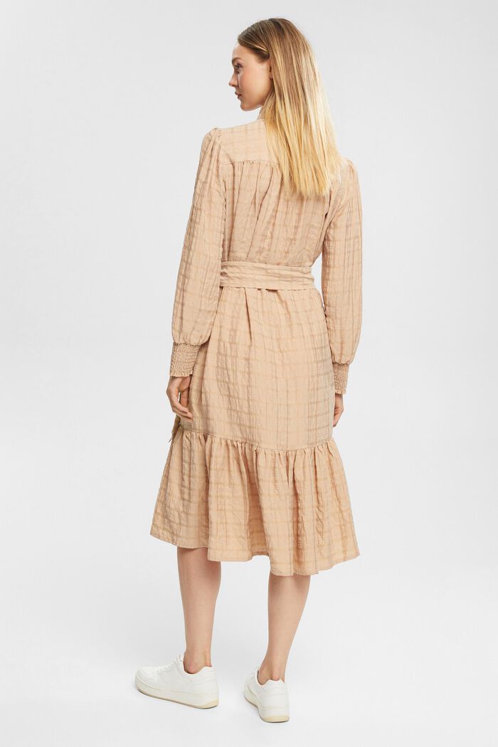 Checked midi dress in a crinkle look, CREAM BEIGE, detail image number 4