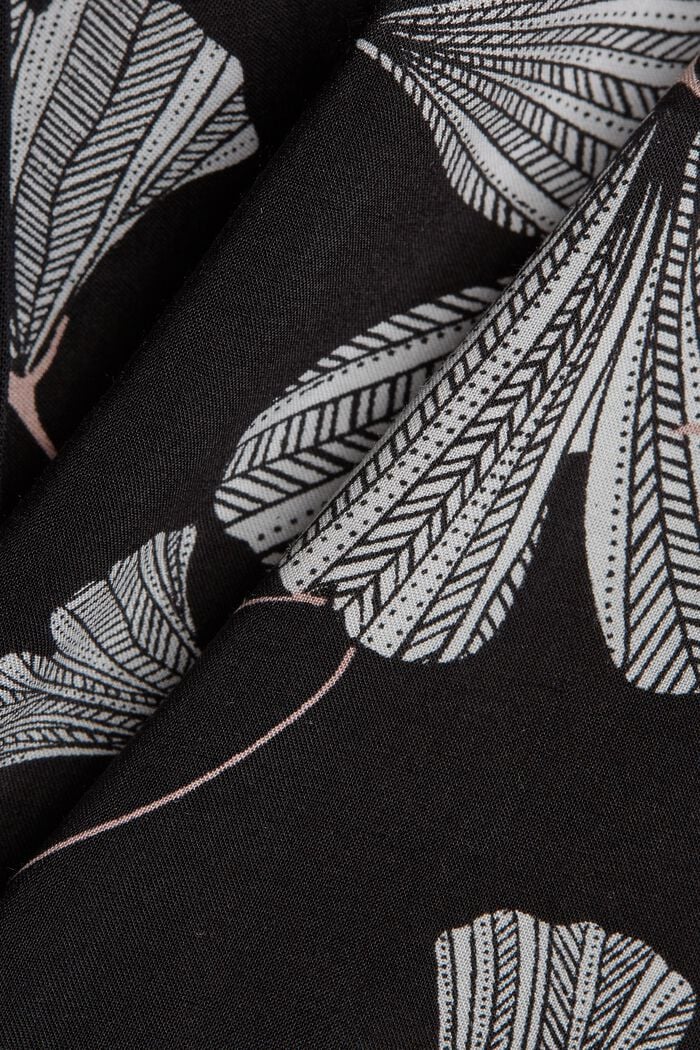 Pyjama shorts with a gingko print, LENZING™ ECOVERO™, BLACK, detail image number 4