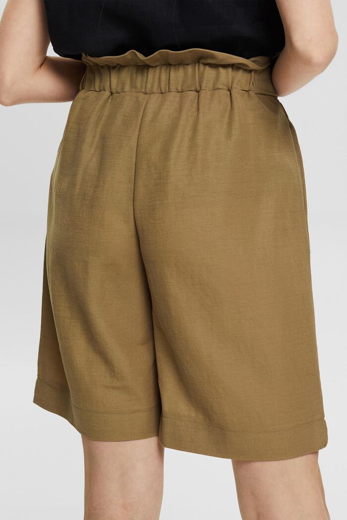 Shorts with a paperbag waistband, LENZING™ ECOVERO™, KHAKI GREEN, detail image number 2