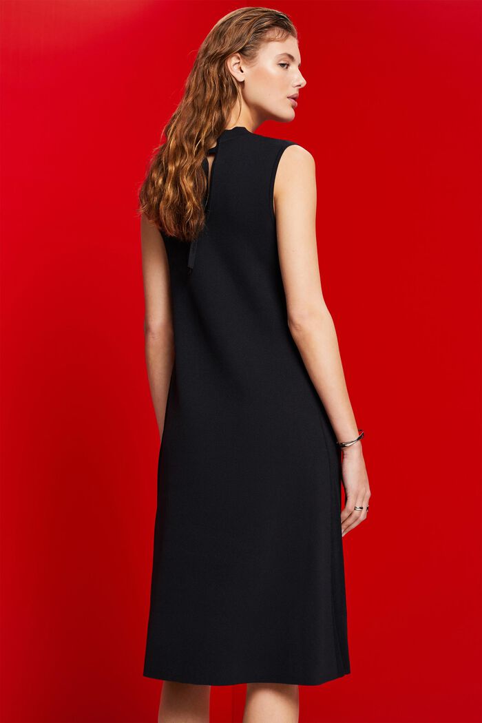 Pleated and sleeveless maxi dress with crewneck, BLACK, detail image number 3
