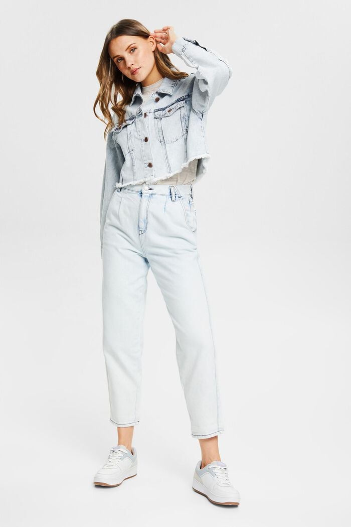 Cropped denim jacket made of blended organic cotton