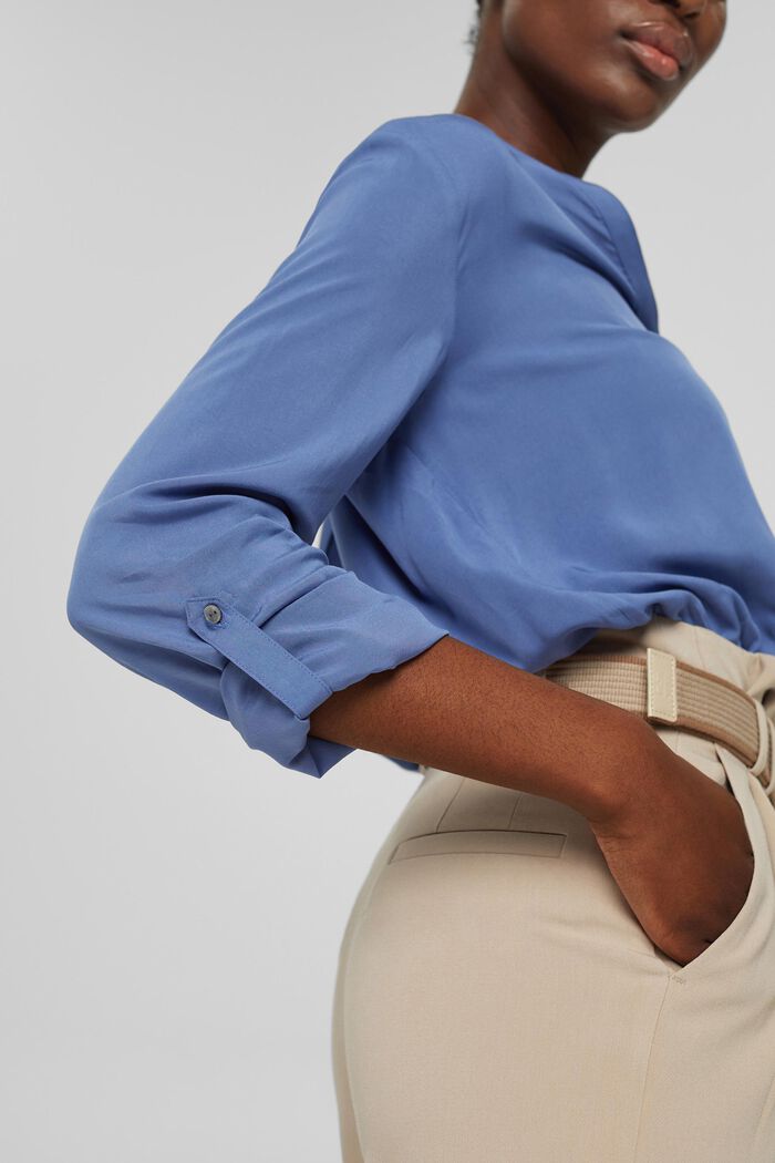 Henley blouse made of LENZING™ ECOVERO™, BLUE LAVENDER, detail image number 2