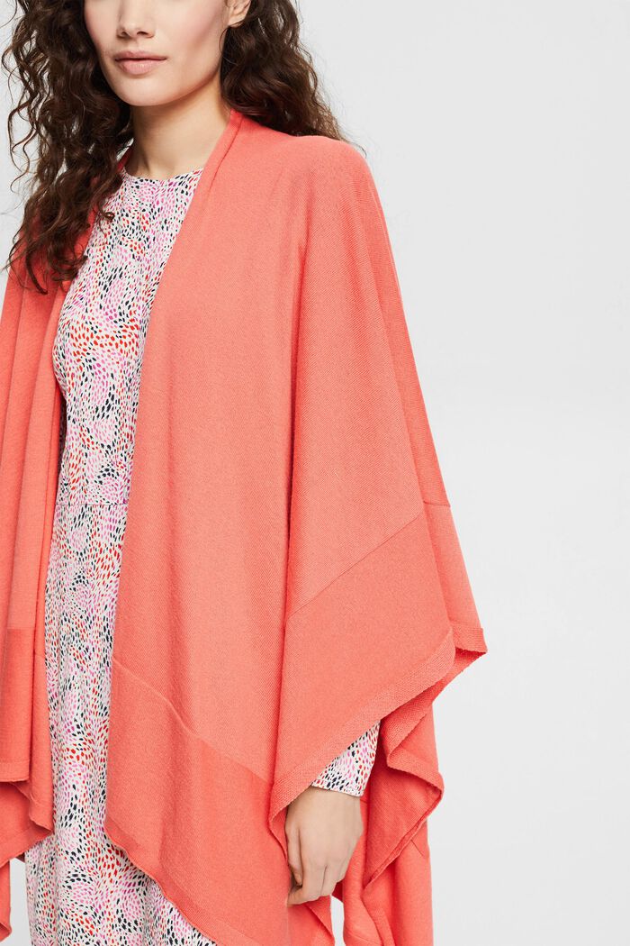 Made of recycled yarn: soft poncho, CORAL, detail image number 1