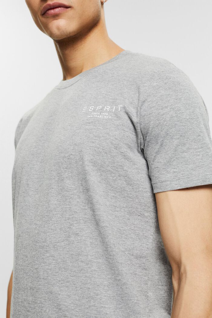 Jersey T-shirt with a logo print, LENZING™ ECOVERO™, MEDIUM GREY, detail image number 1