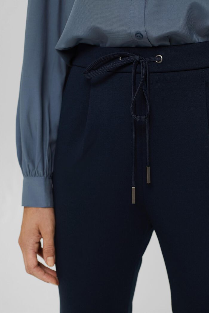 Piqué tracksuit bottoms with an elasticated waistband, NAVY, detail image number 2