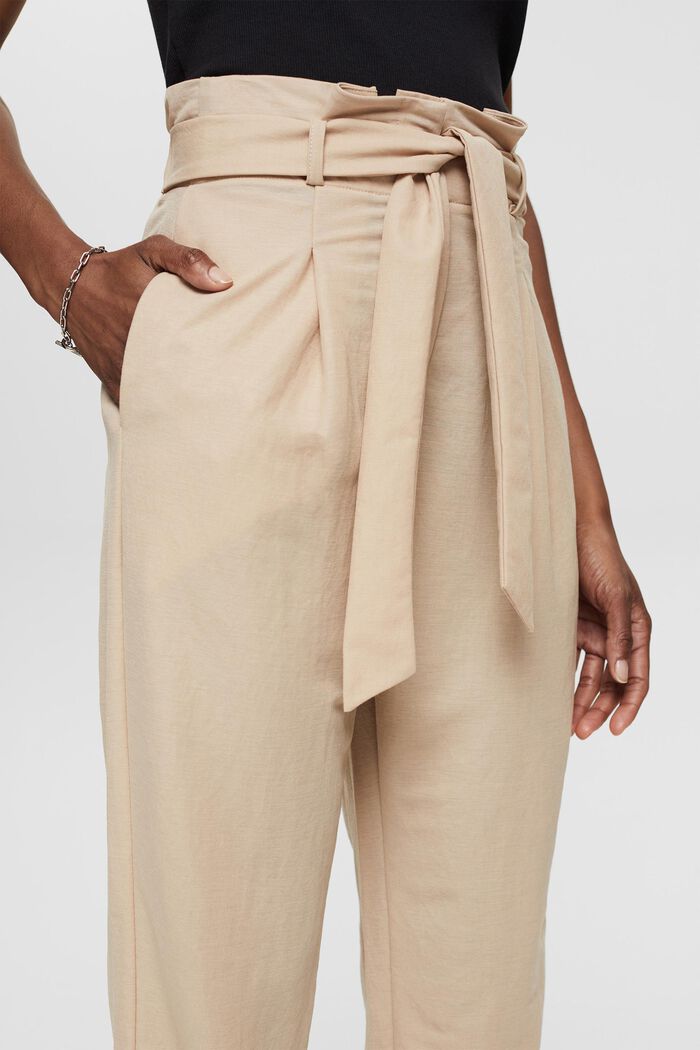 Trousers with a tie-around belt, LENZING™ ECOVERO™, LIGHT TAUPE, detail image number 3