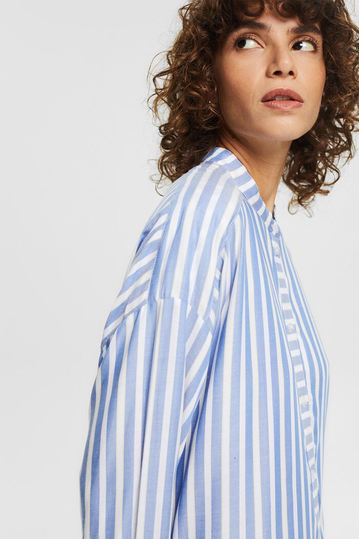 Containing TENCEL™: striped oversized blouse, LIGHT BLUE, detail image number 6