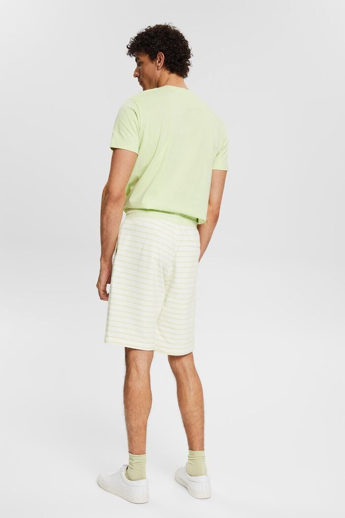Made of recycled material: sweat shorts with stripes, LIGHT GREEN, detail image number 5